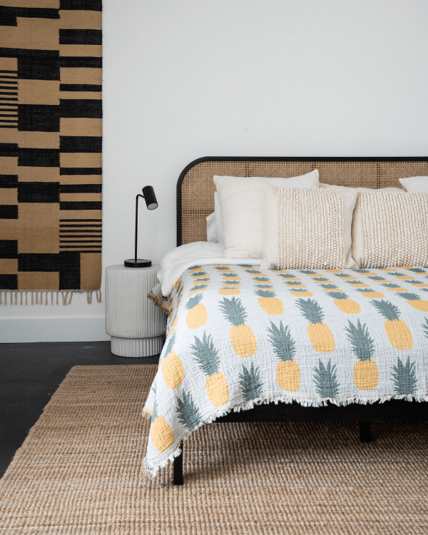 Pineapple – PARTY BLANKET™