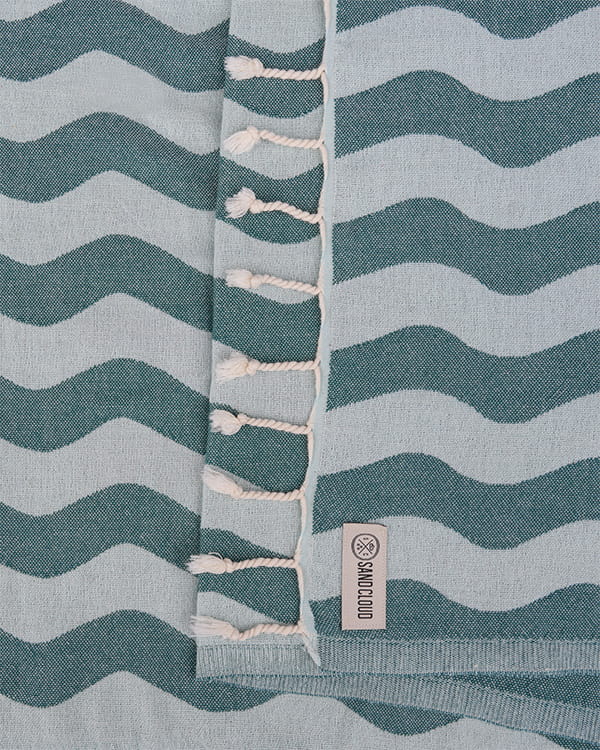 Rumble Waves – Teal