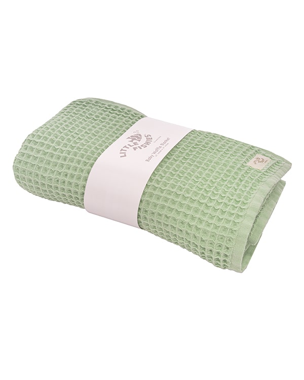 Little Fishies Waffle Blanket – Sage