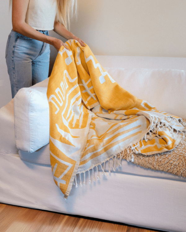 Ezra Blanket