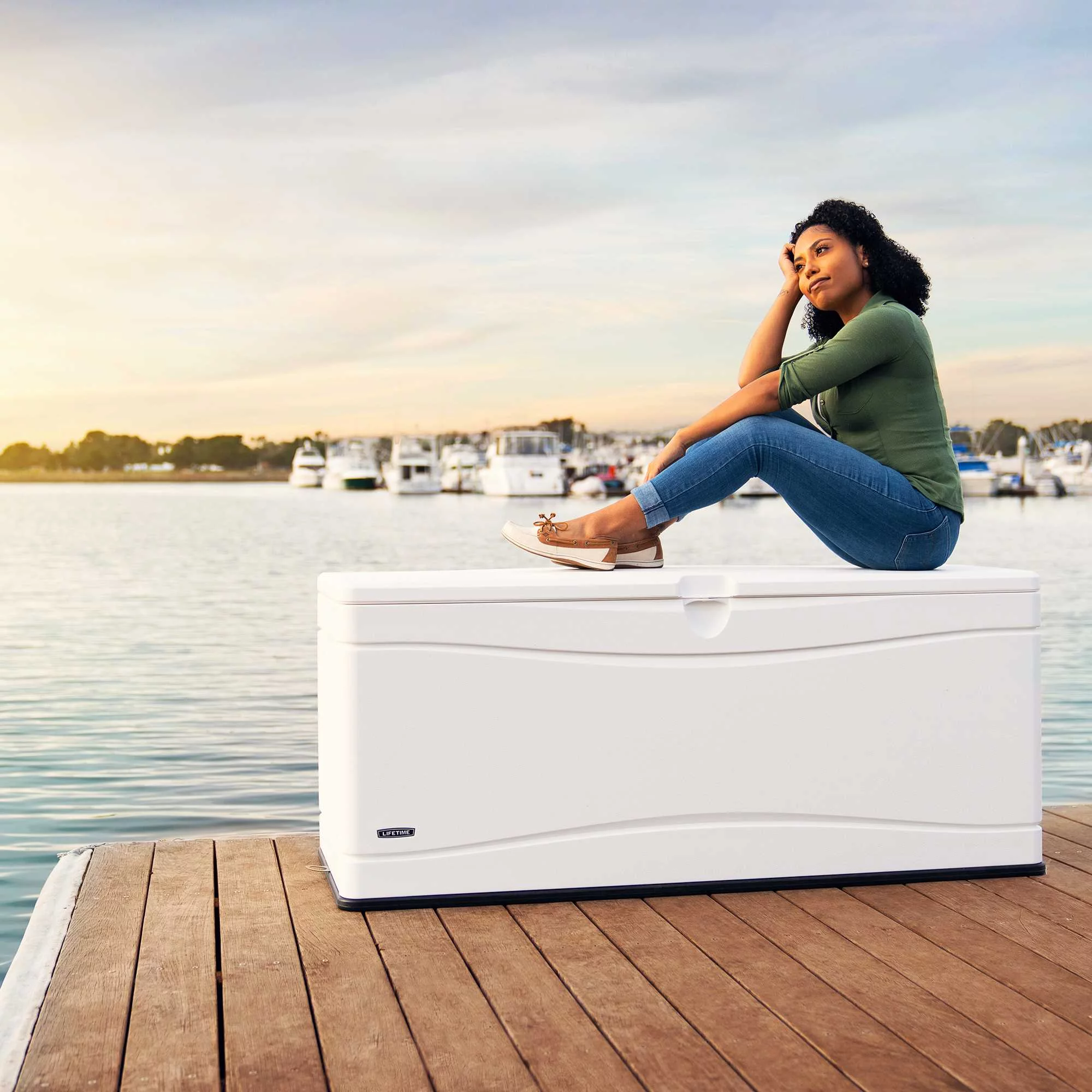 Lifetime Marine Dock Box (130 Gallon), 60348 - UZIS Sports