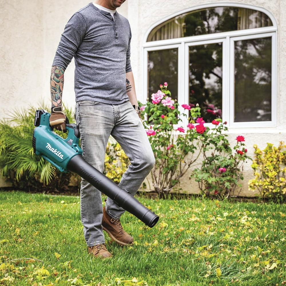 Makita 116 MPH 459 CFM 18V LXT Lithium-Ion Brushless Cordless Blower Kit - UZIS Sports