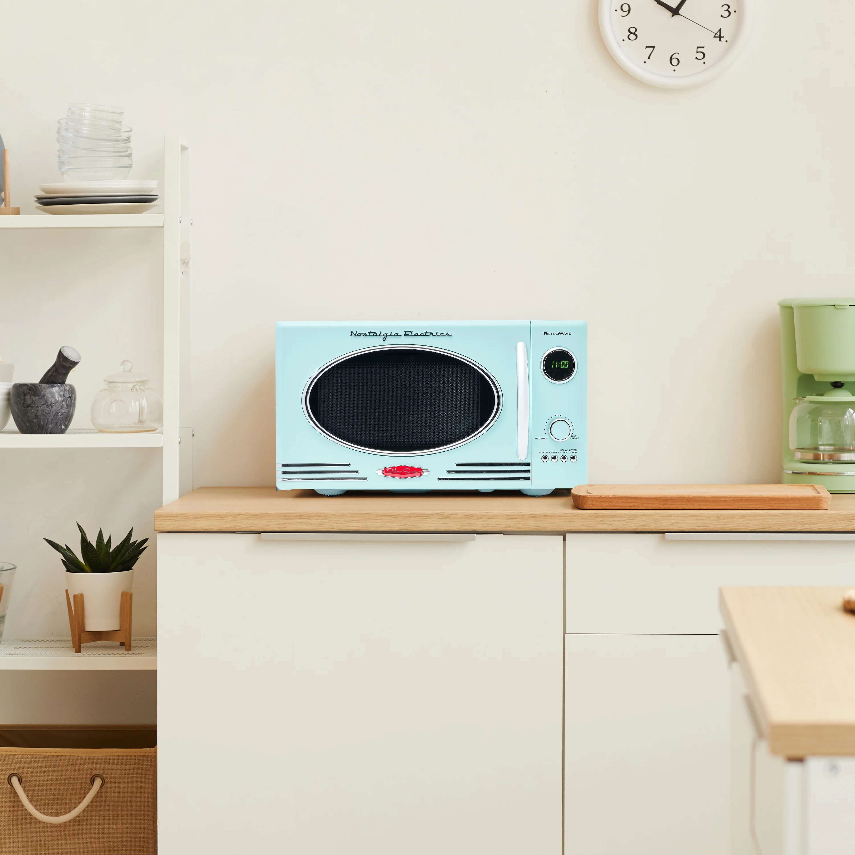 Nostalgia Retro Microwave for Countertop 0.9 cu ft Vintage Microwave, Aqua - UZIS Sports