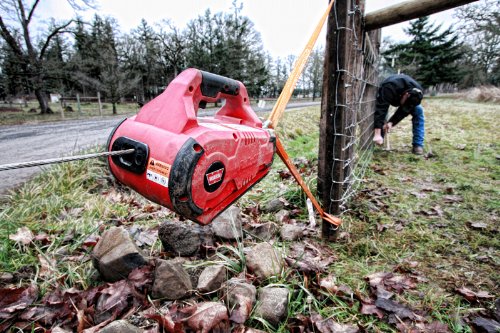 WARN 885000 Corded PullzAll 120V - UZIS Sports