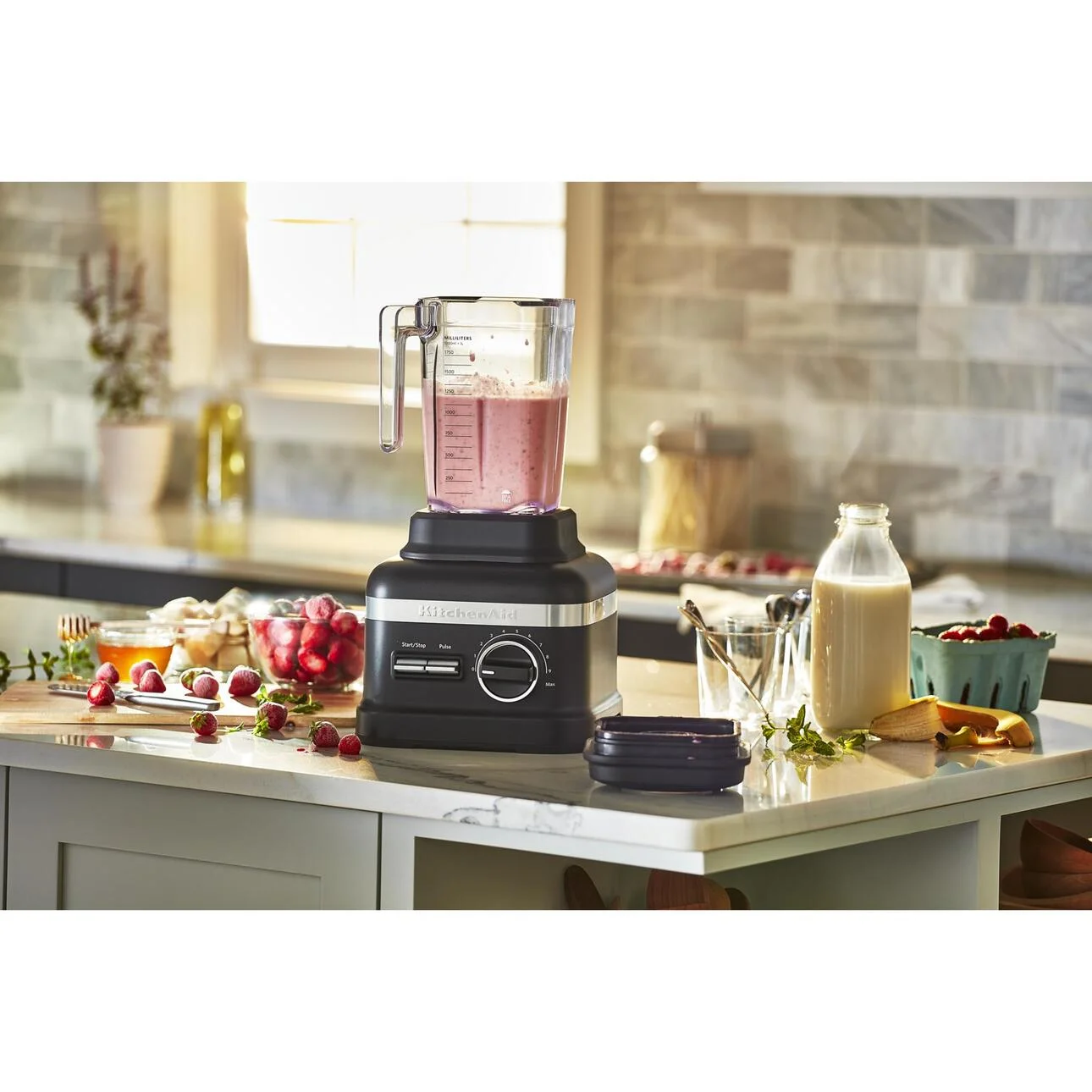 KitchenAid High Performance Series Blender, Black Matte, KSB6060 - UZIS Sports