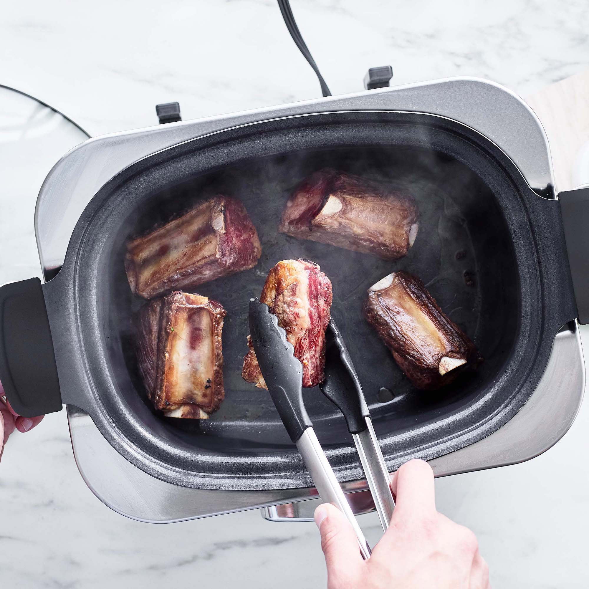 Elite 8-In-1 Programmable 6QT Electric Slow Cooker by Greenpan - UZIS Sports
